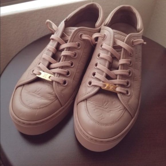 Authentic Louis Vuitton sneakers Mauve color - Picture 2 of 10